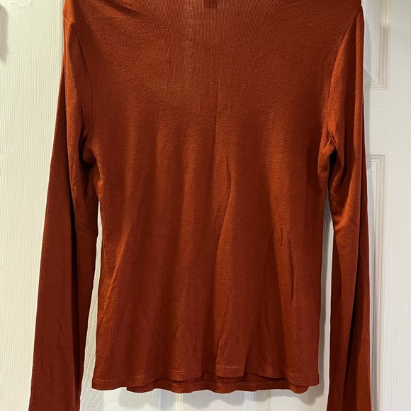 3/$30 Forever 21 | Terracotta Long Sleeve Top | Size 1X - Picture 2 of 7